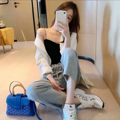 非常大状粤语海报
